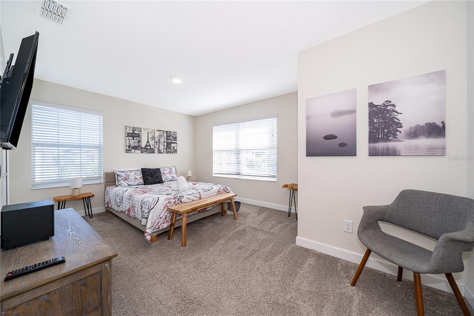 Image 9 of 74 For 4838 Love Storey Lane