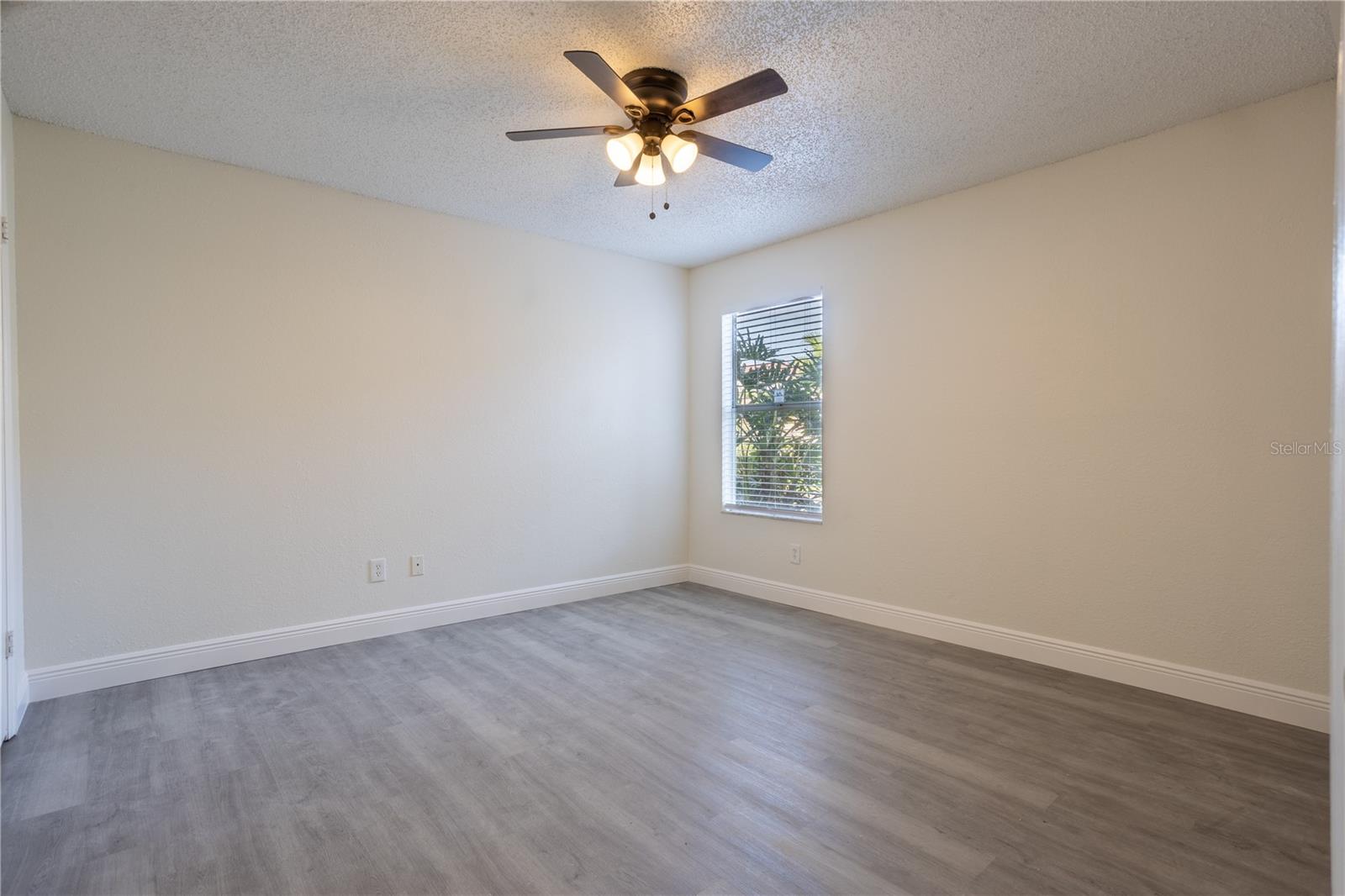 Image 14 of 16 For 5156 Conroy Road 16