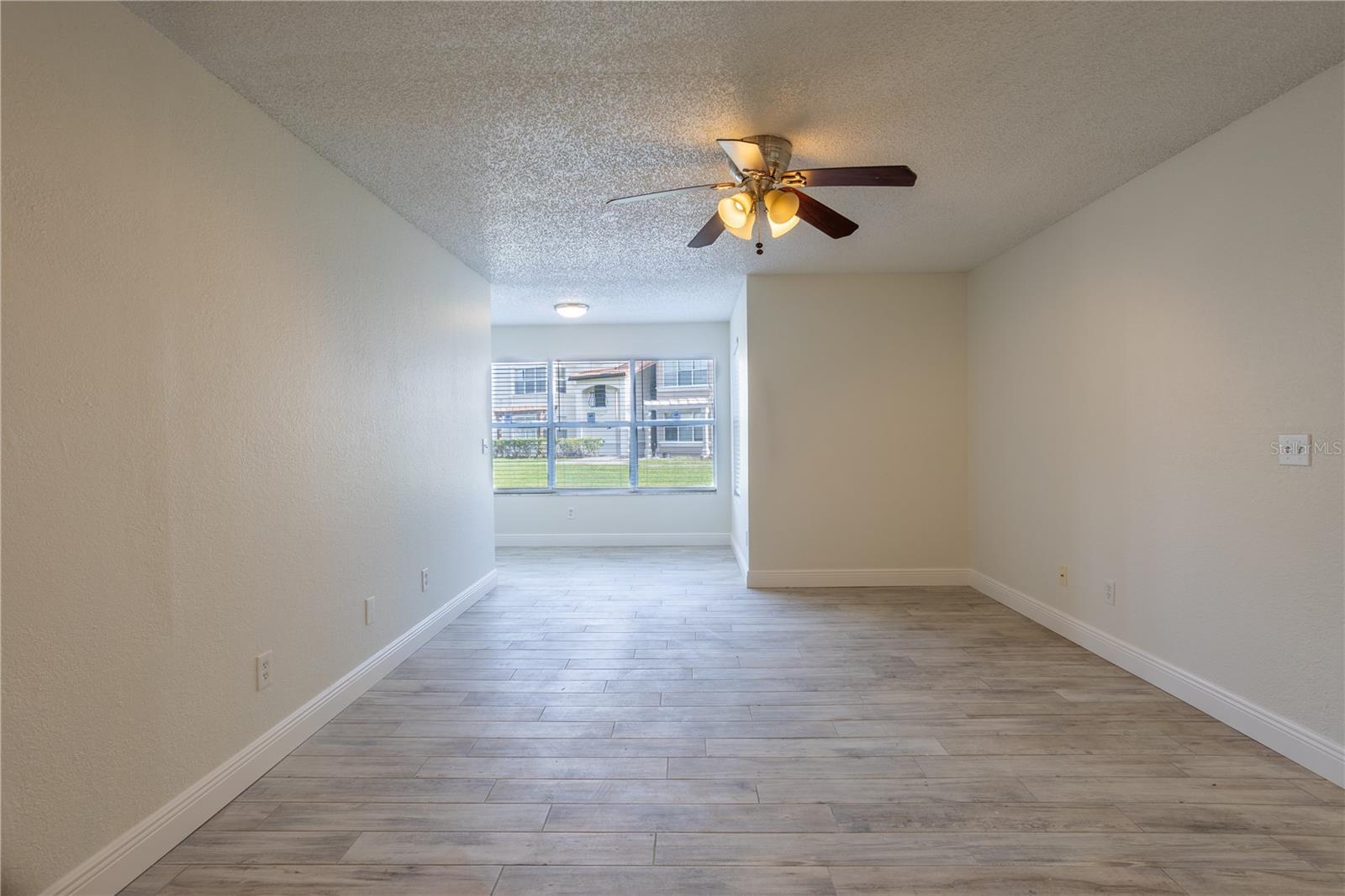 Image 4 of 16 For 5156 Conroy Road 16