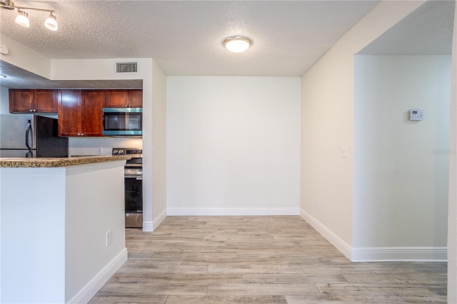 Image 6 of 16 For 5156 Conroy Road 16