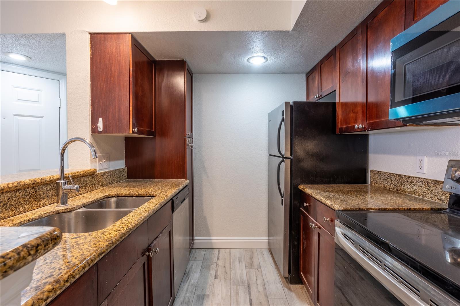 Image 7 of 16 For 5156 Conroy Road 16