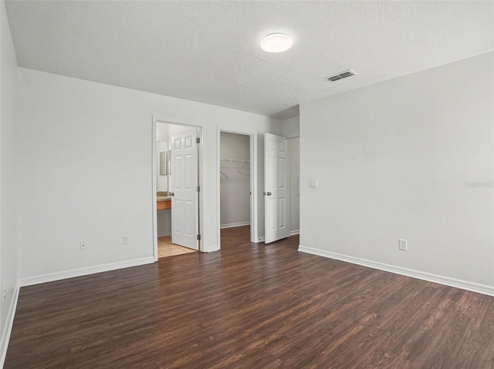 Image 18 of 27 For 1419 Hunterman Lane