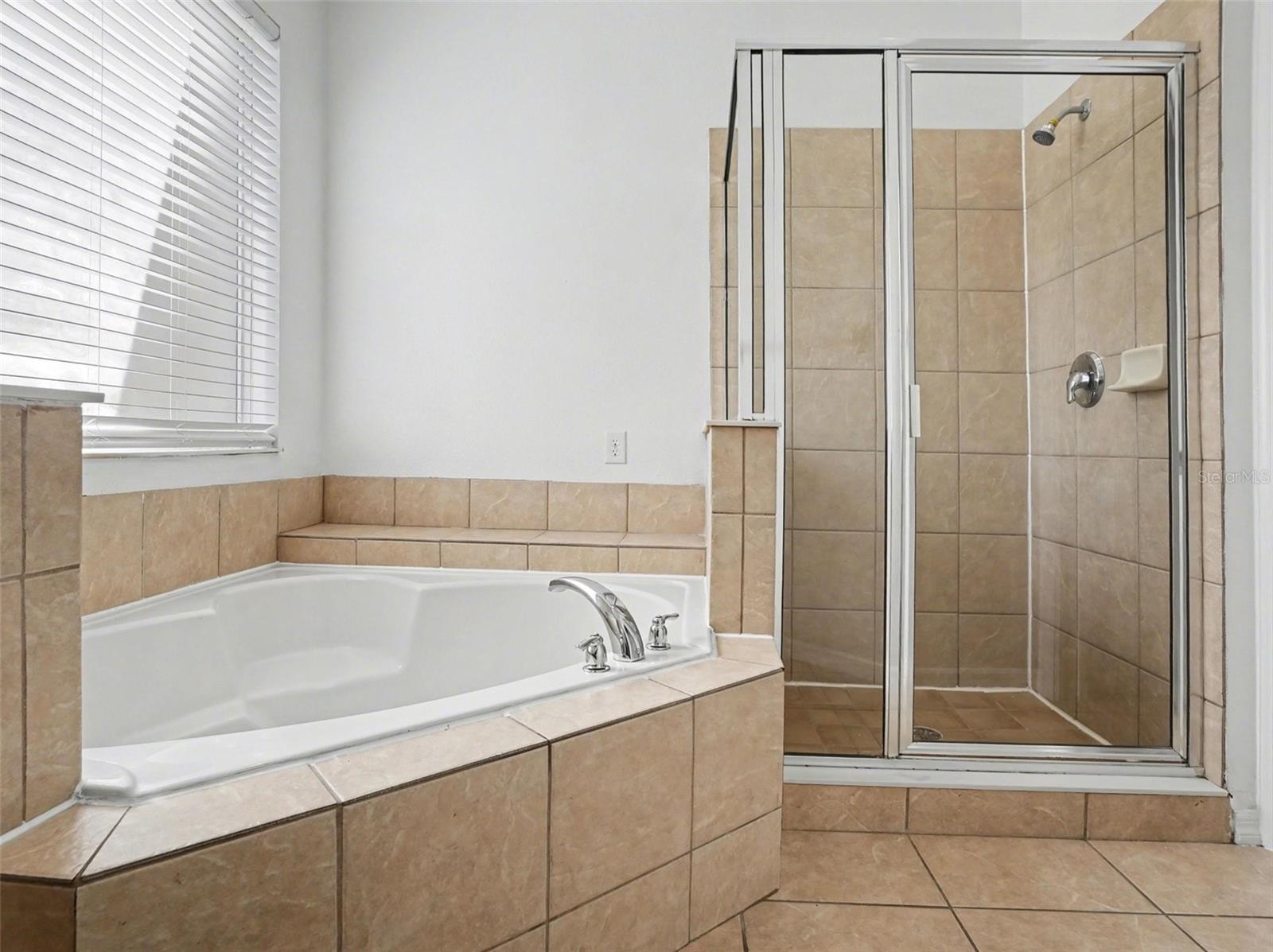 Image 21 of 27 For 1419 Hunterman Lane