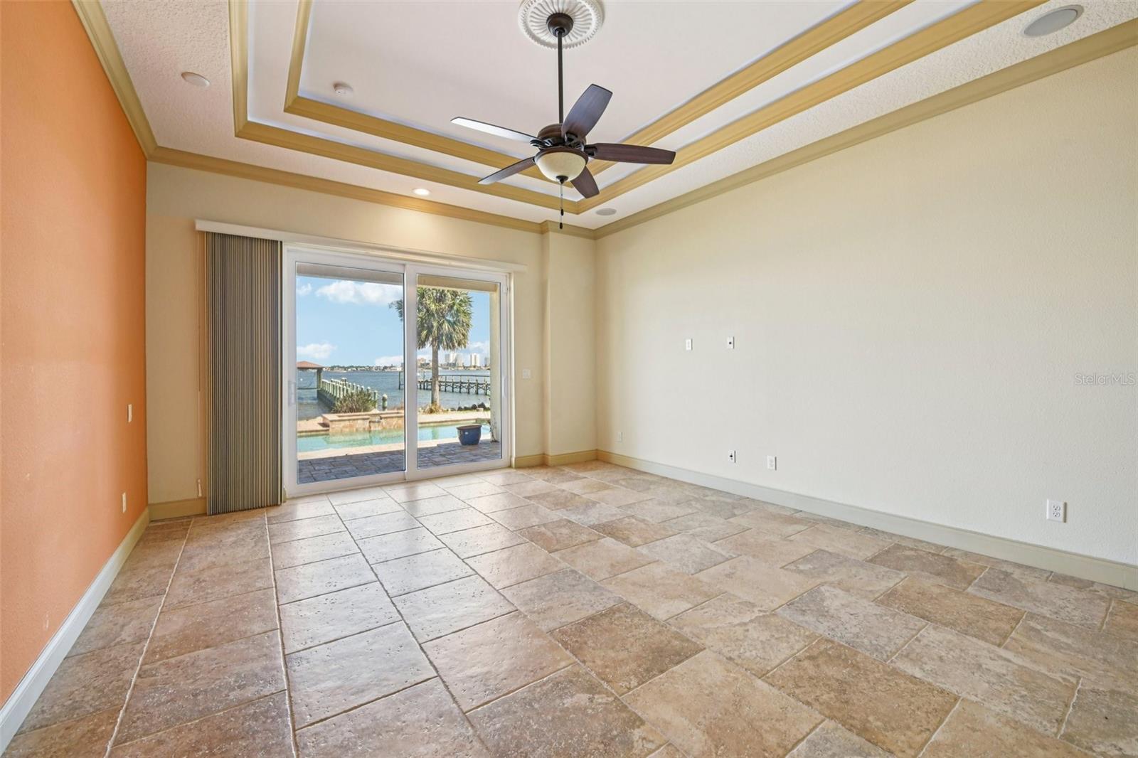 Image 15 of 57 For 2227 Palmetto Avenue