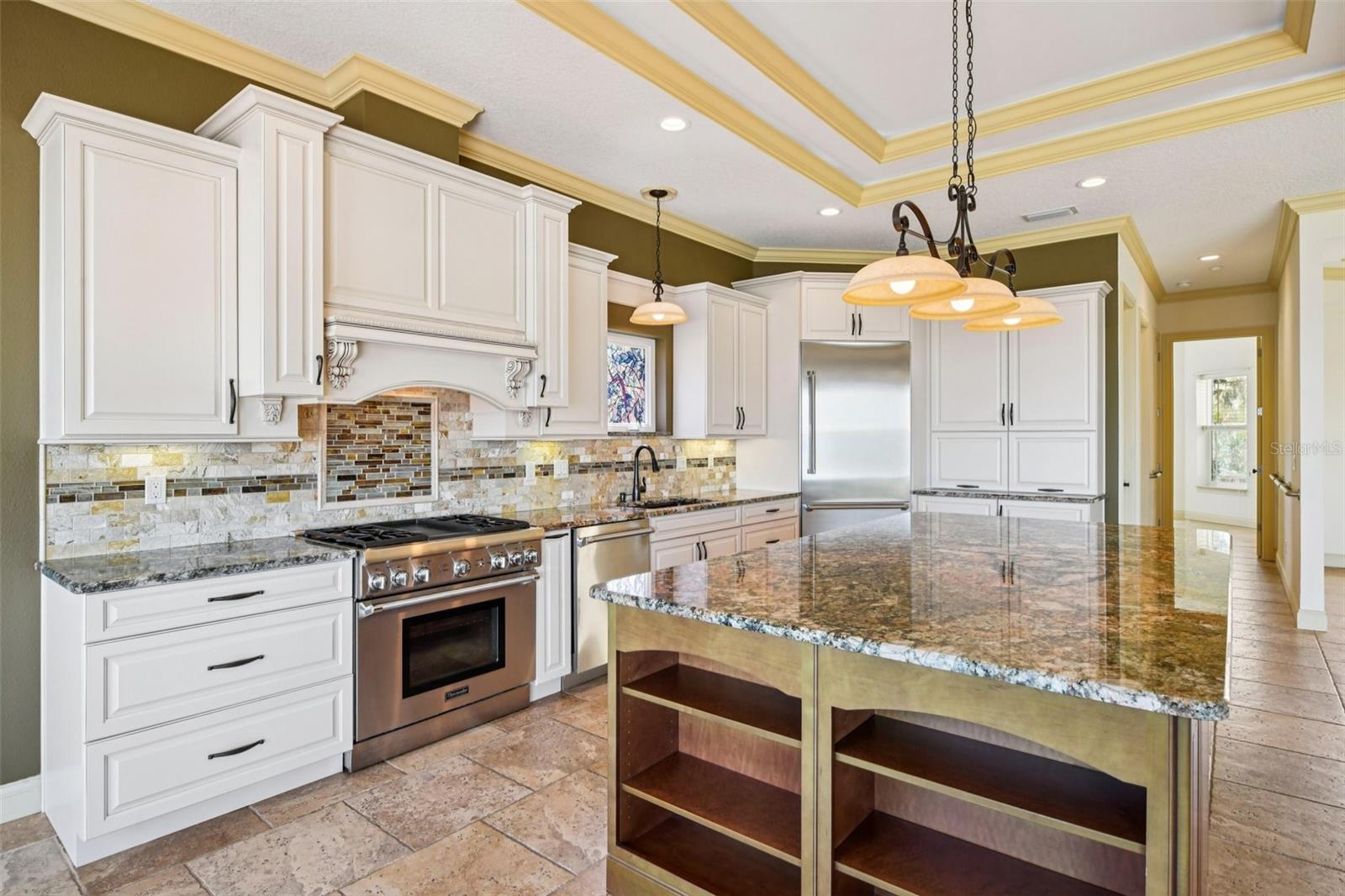 Image 19 of 57 For 2227 Palmetto Avenue