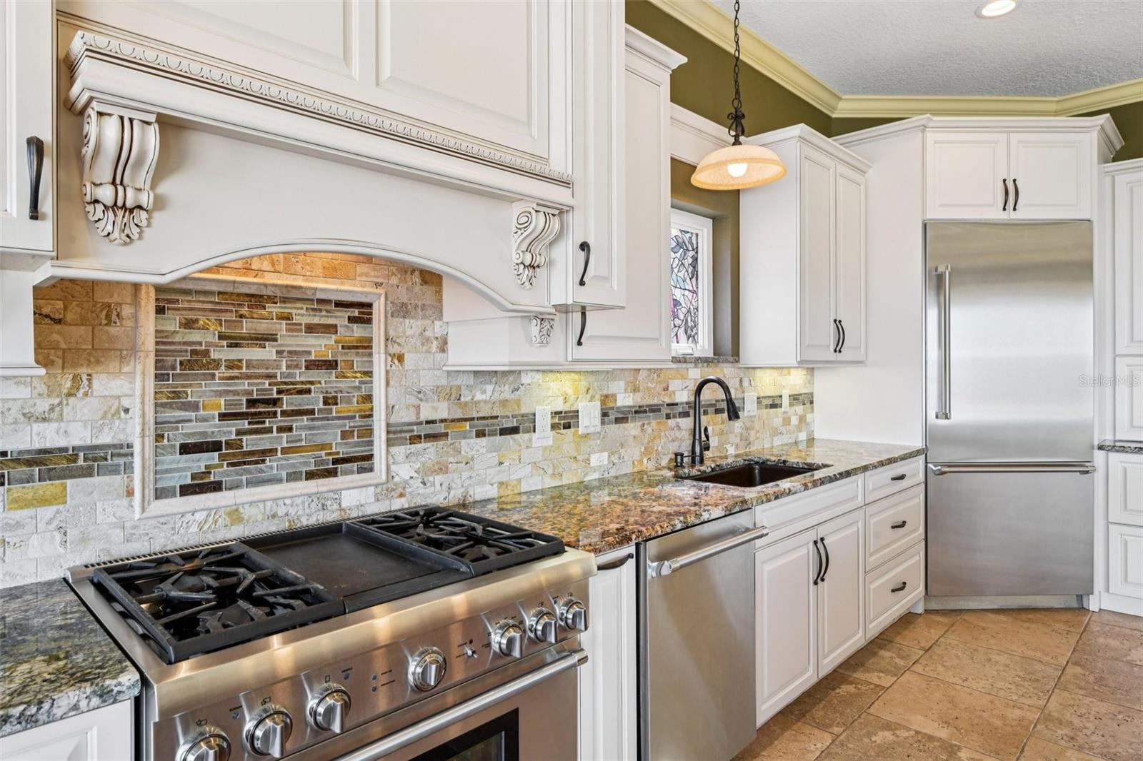 Image 20 of 57 For 2227 Palmetto Avenue