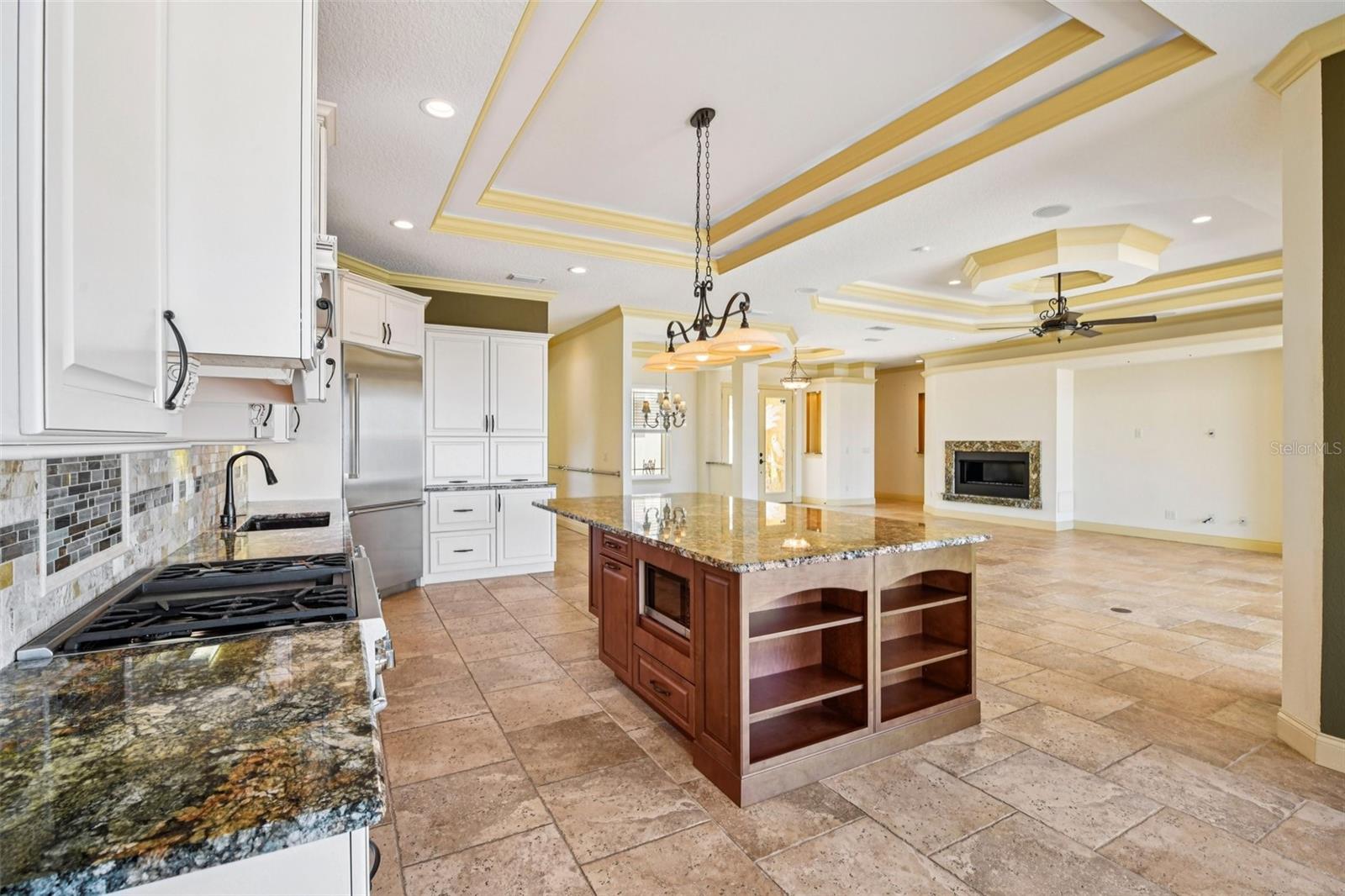 Image 21 of 57 For 2227 Palmetto Avenue