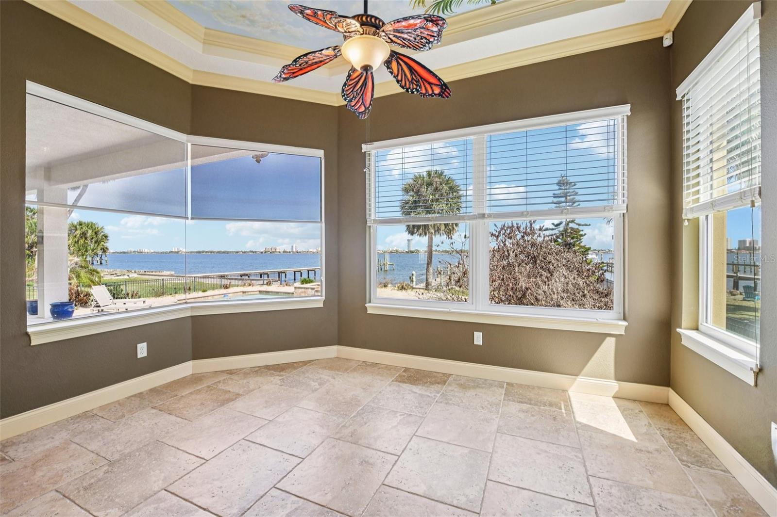 Image 28 of 57 For 2227 Palmetto Avenue