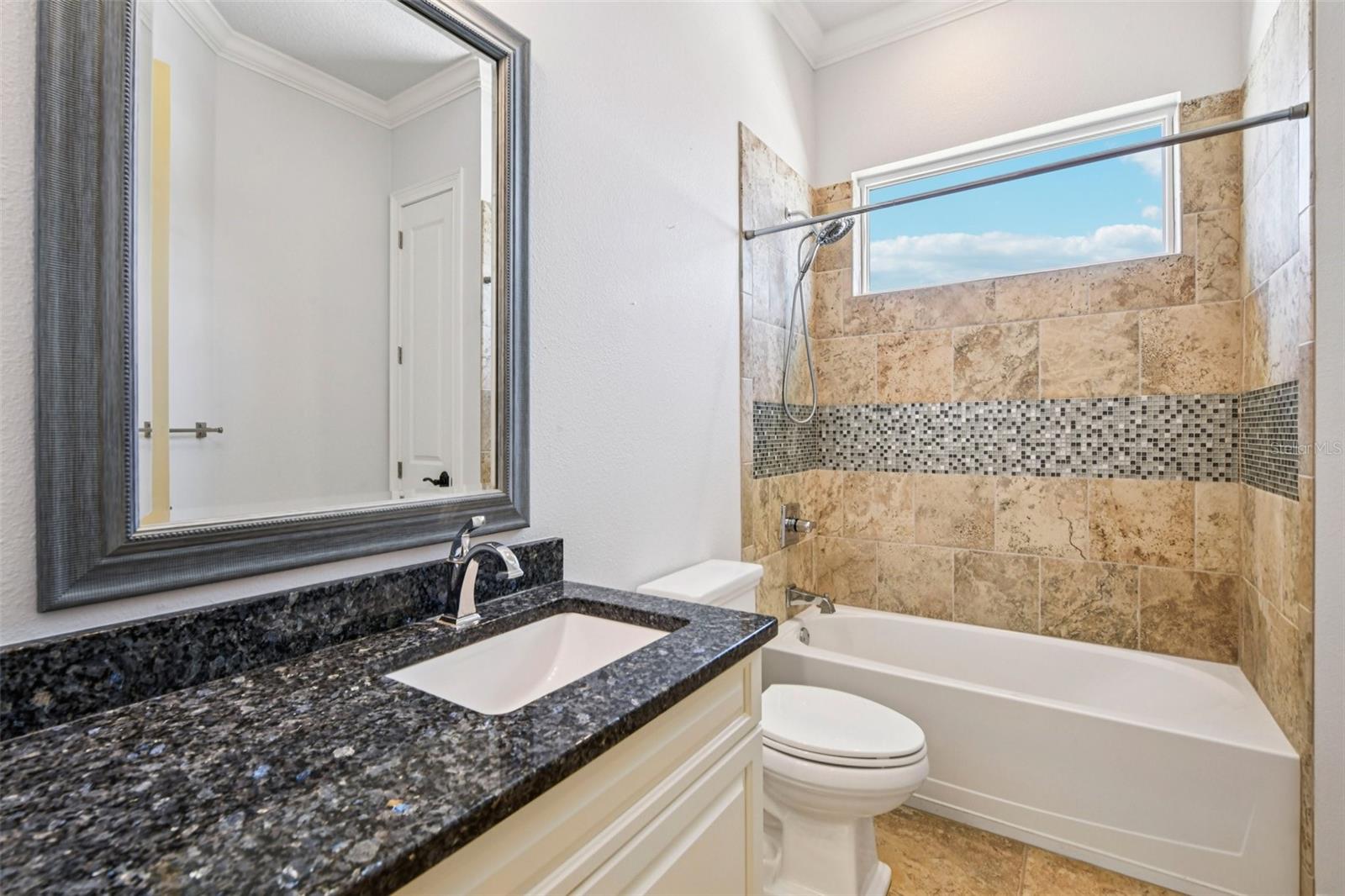 Image 33 of 57 For 2227 Palmetto Avenue