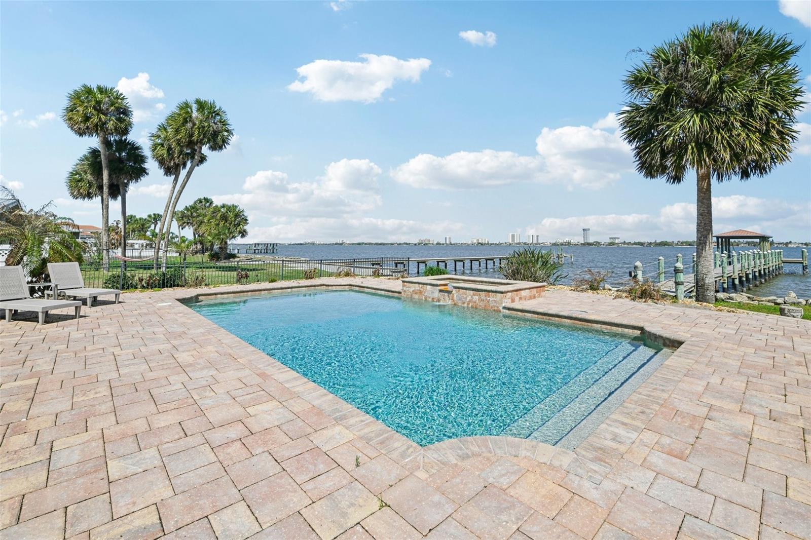 Image 43 of 57 For 2227 Palmetto Avenue