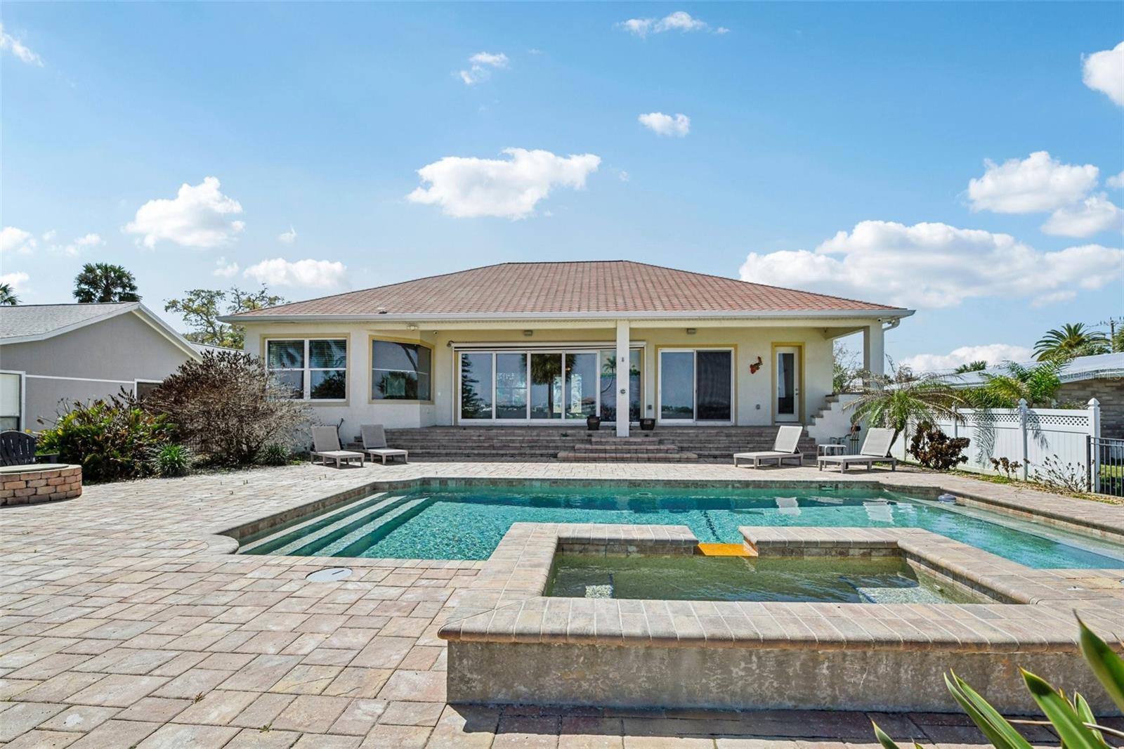 Image 45 of 57 For 2227 Palmetto Avenue