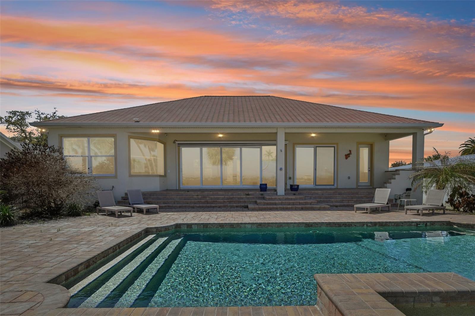 Image 52 of 57 For 2227 Palmetto Avenue