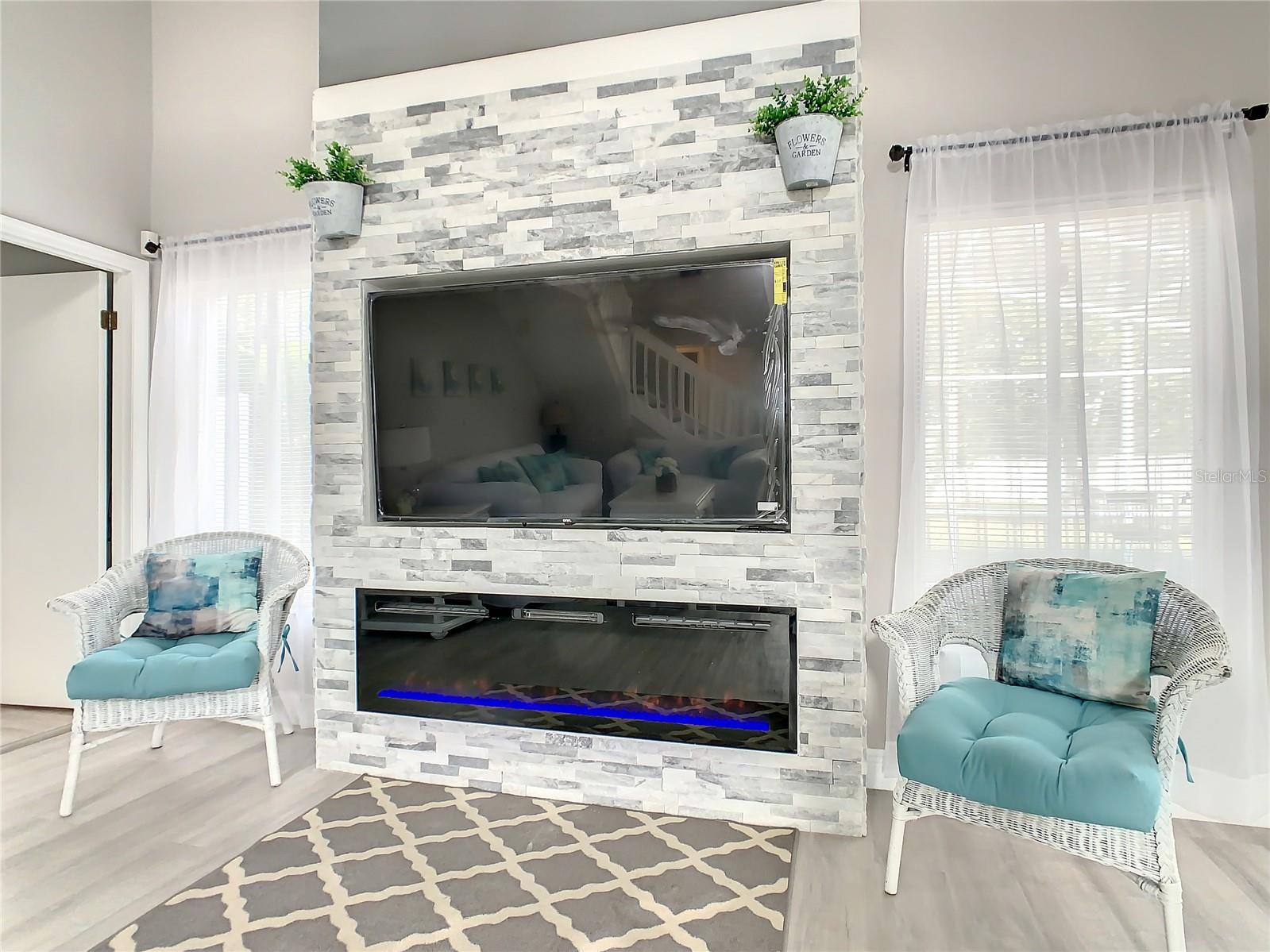 Image 16 of 69 For 4840 Kingston Circle