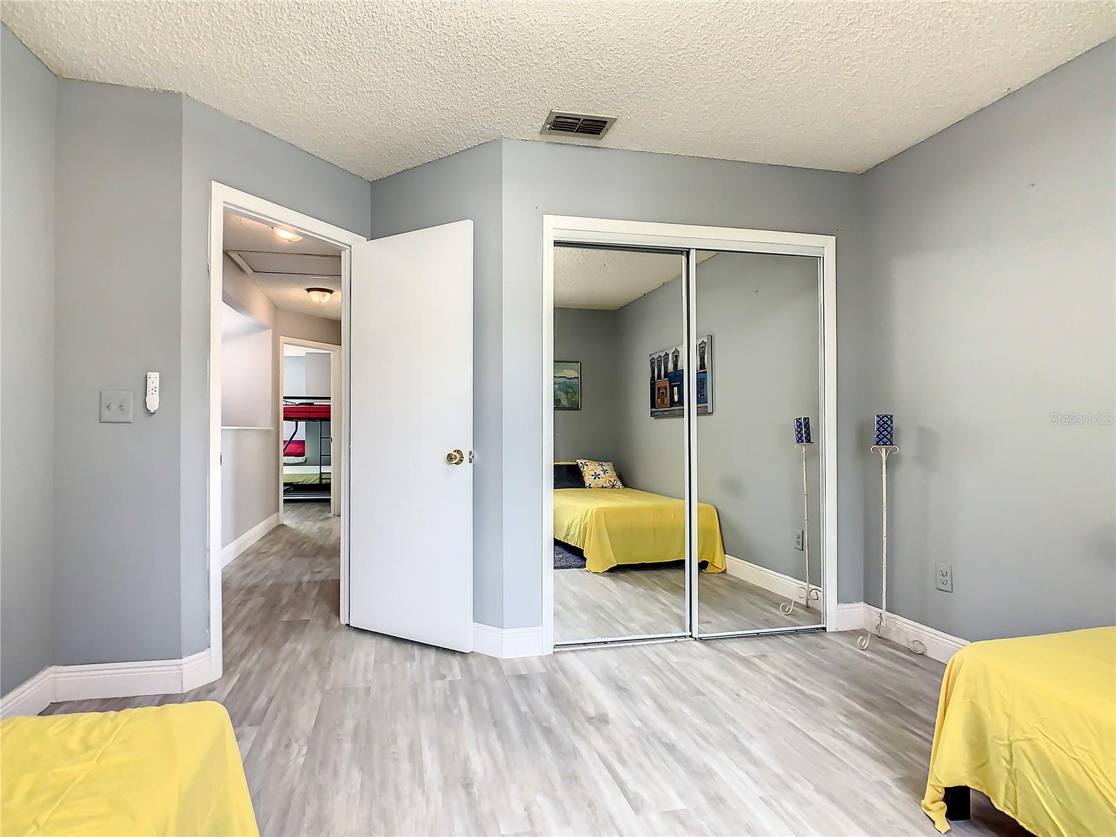 Image 35 of 69 For 4840 Kingston Circle