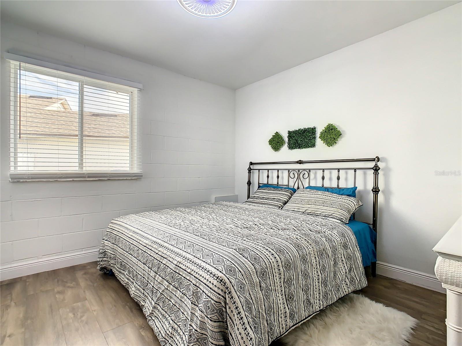 Image 38 of 69 For 4840 Kingston Circle