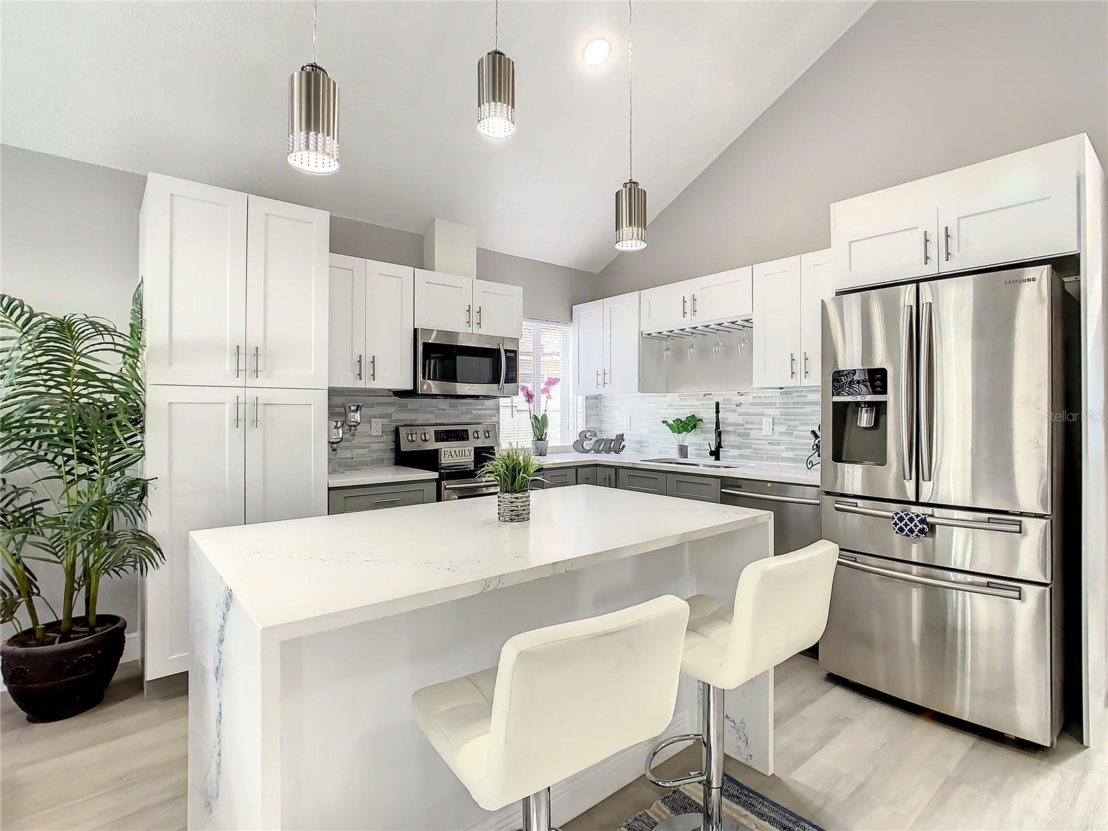 Image 8 of 69 For 4840 Kingston Circle