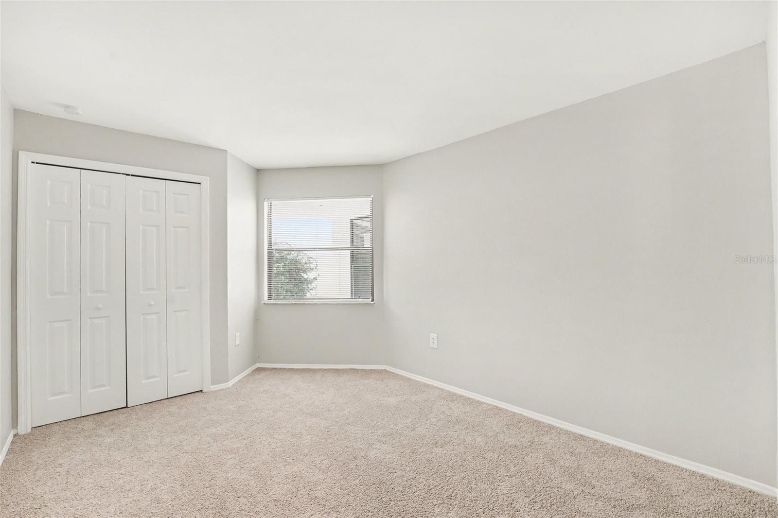 Image 11 of 21 For 638 Lake Dexter Circle