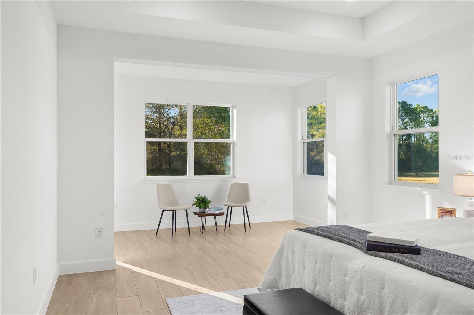 Image 22 of 39 For 3133 Cavalier Avenue