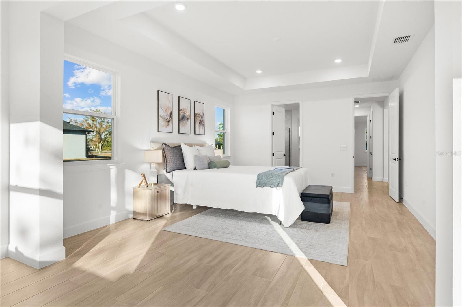 Image 24 of 39 For 3133 Cavalier Avenue