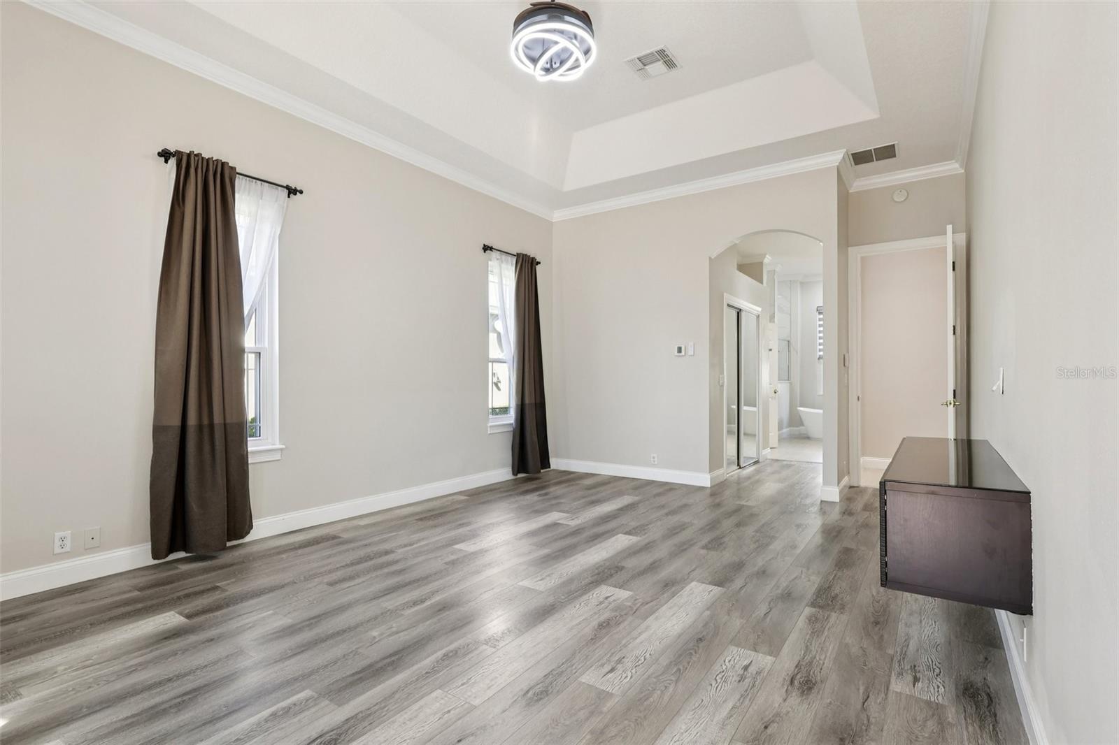 Image 32 of 44 For 11608 Claymont Circle