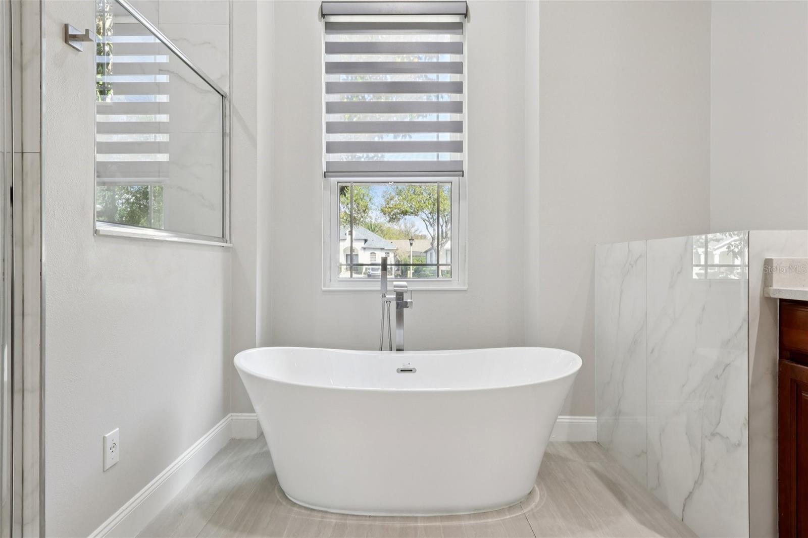 Image 37 of 44 For 11608 Claymont Circle