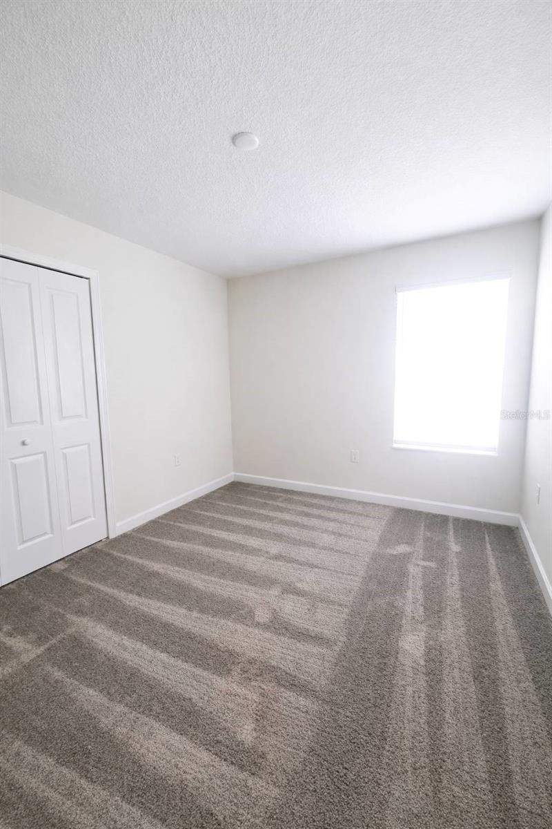 Image 17 of 27 For 11211 History Avenue