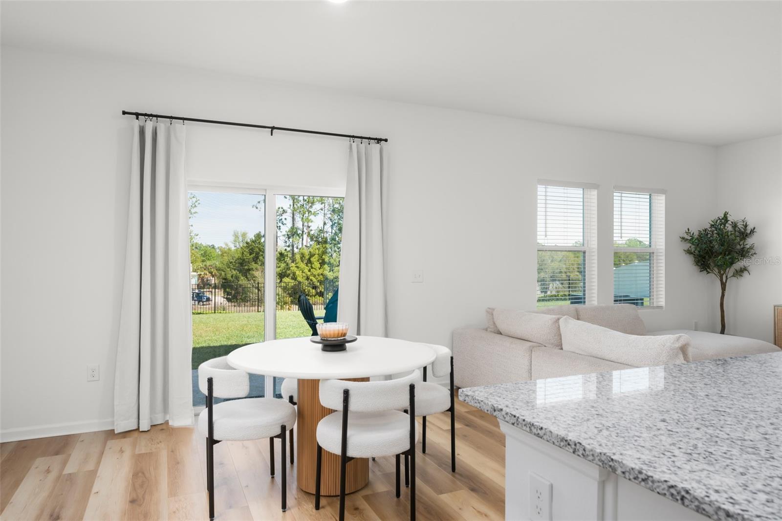 Image 13 of 41 For 8700 Sportsman Loop