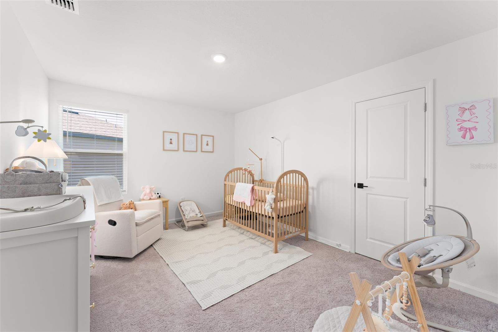 Image 27 of 41 For 8700 Sportsman Loop