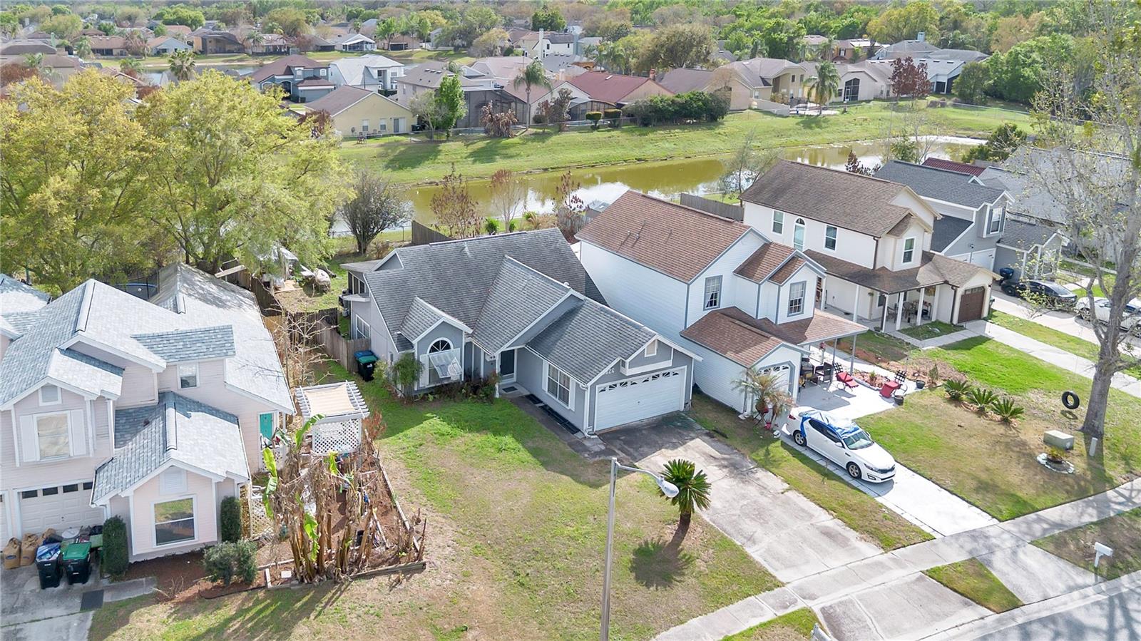 Image 18 of 23 For 9826 Surrey Ridge Road