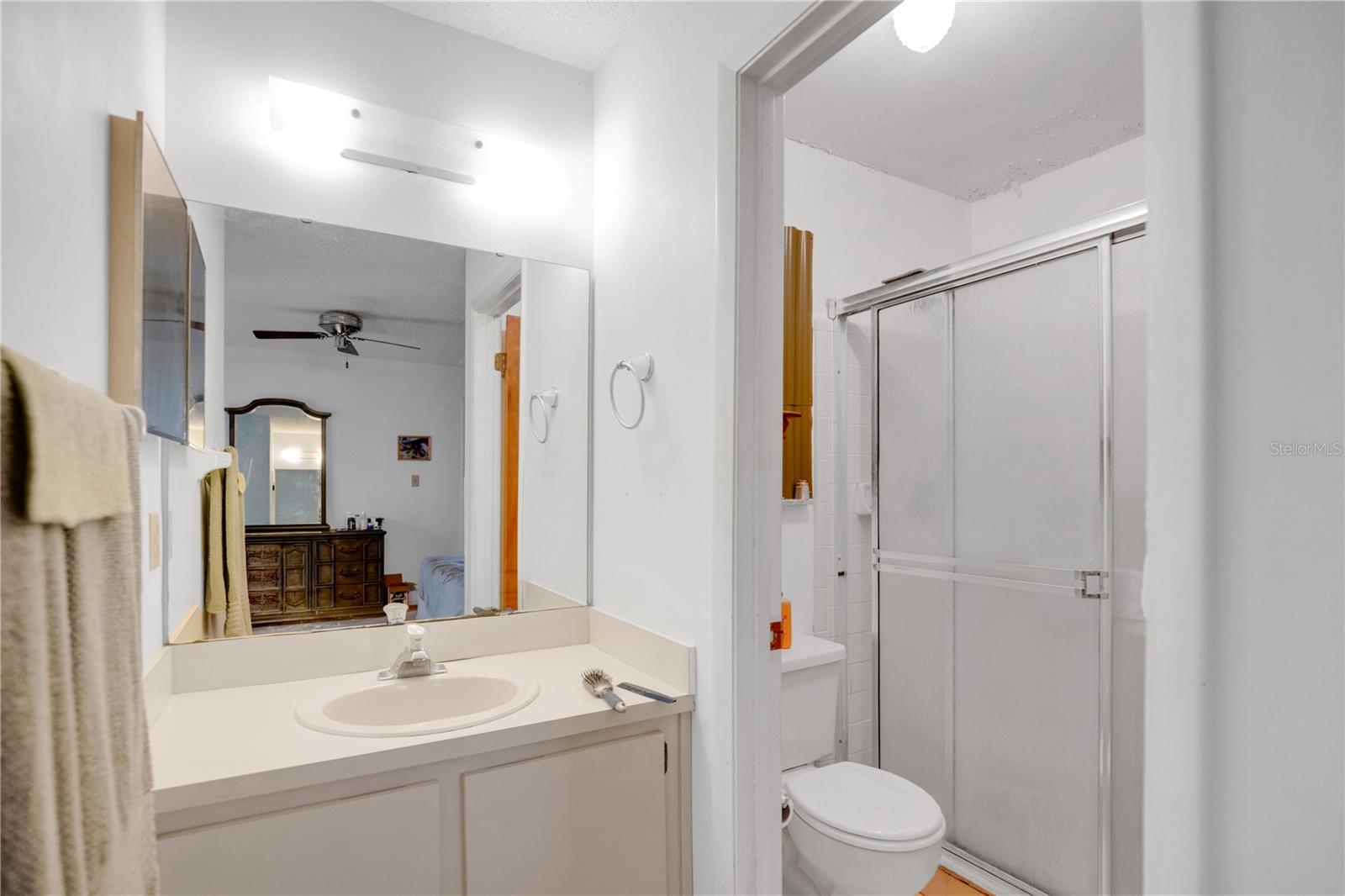 Image 8 of 23 For 9826 Surrey Ridge Road