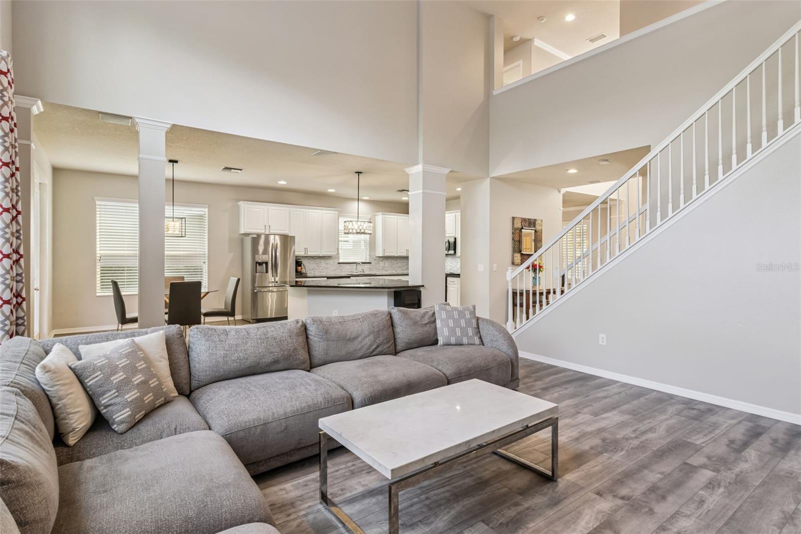 Image 13 of 77 For 15940 Ternglade Drive