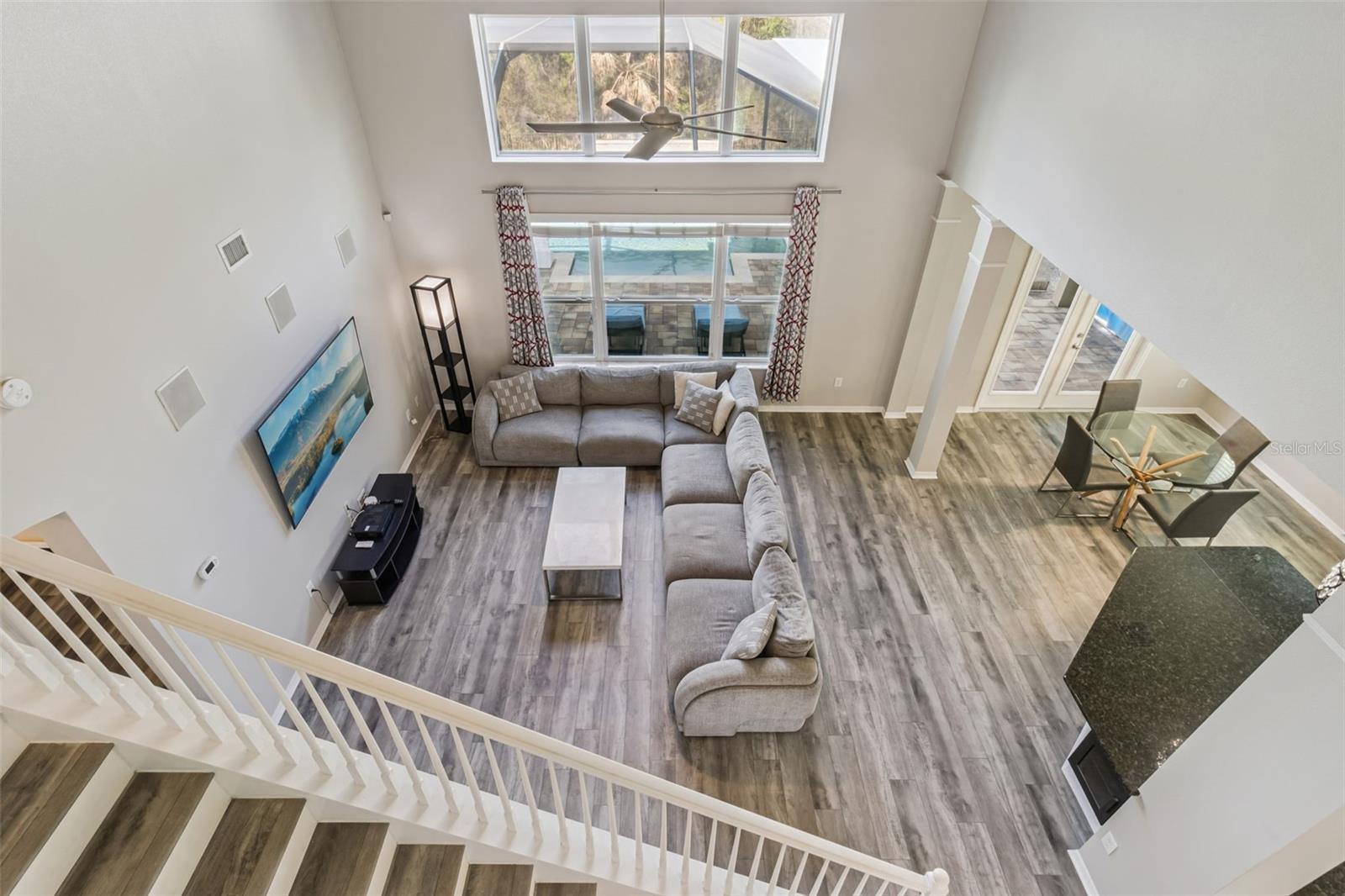 Image 24 of 77 For 15940 Ternglade Drive