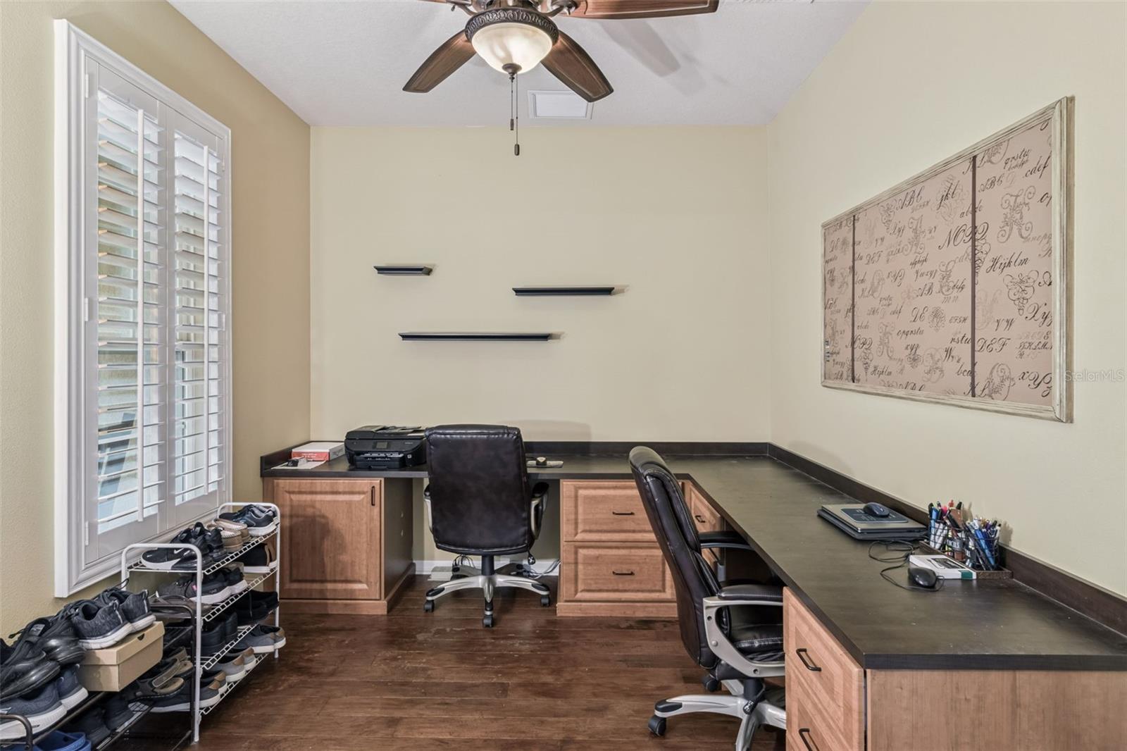 Image 46 of 77 For 15940 Ternglade Drive