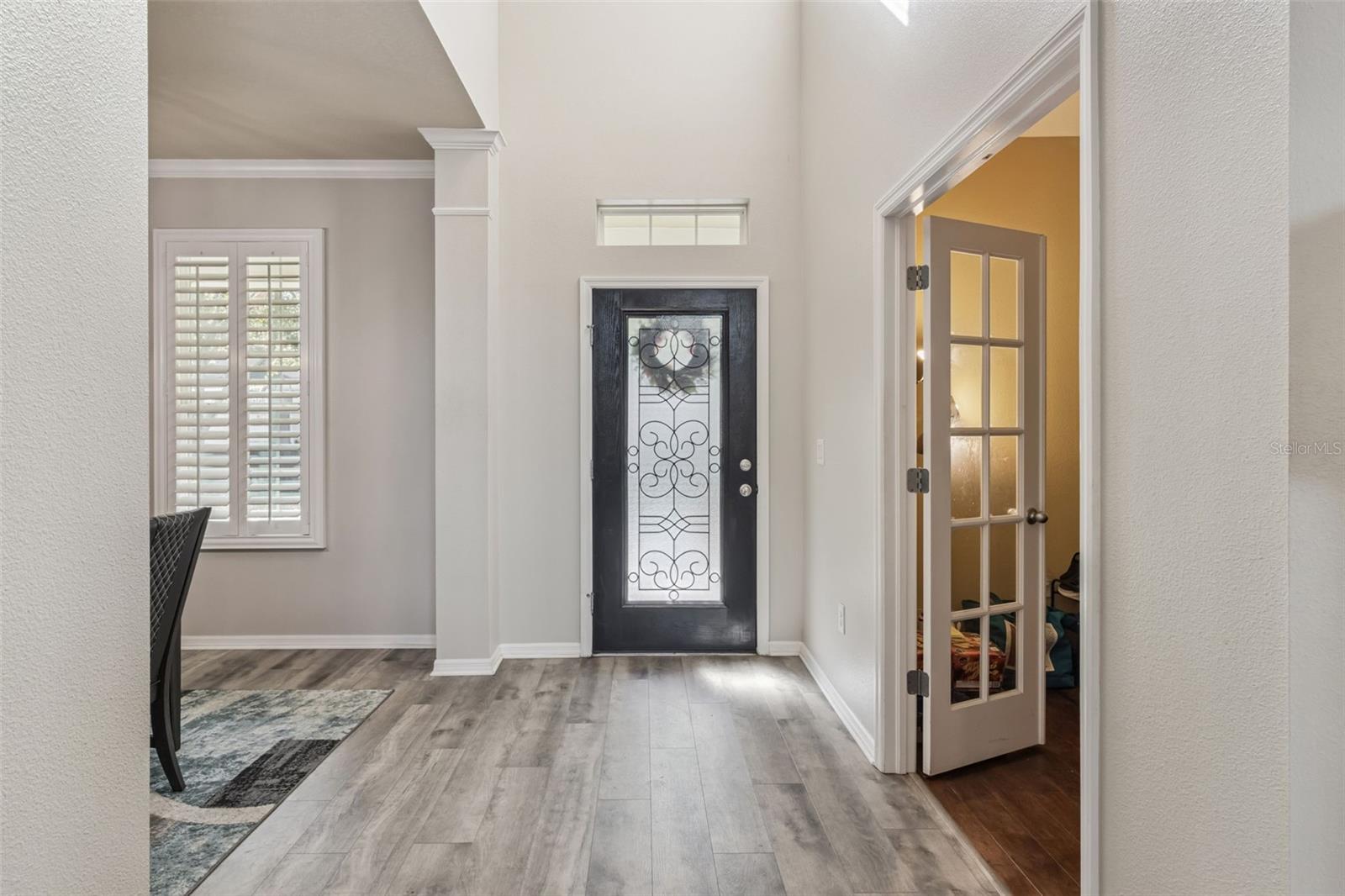 Image 6 of 77 For 15940 Ternglade Drive