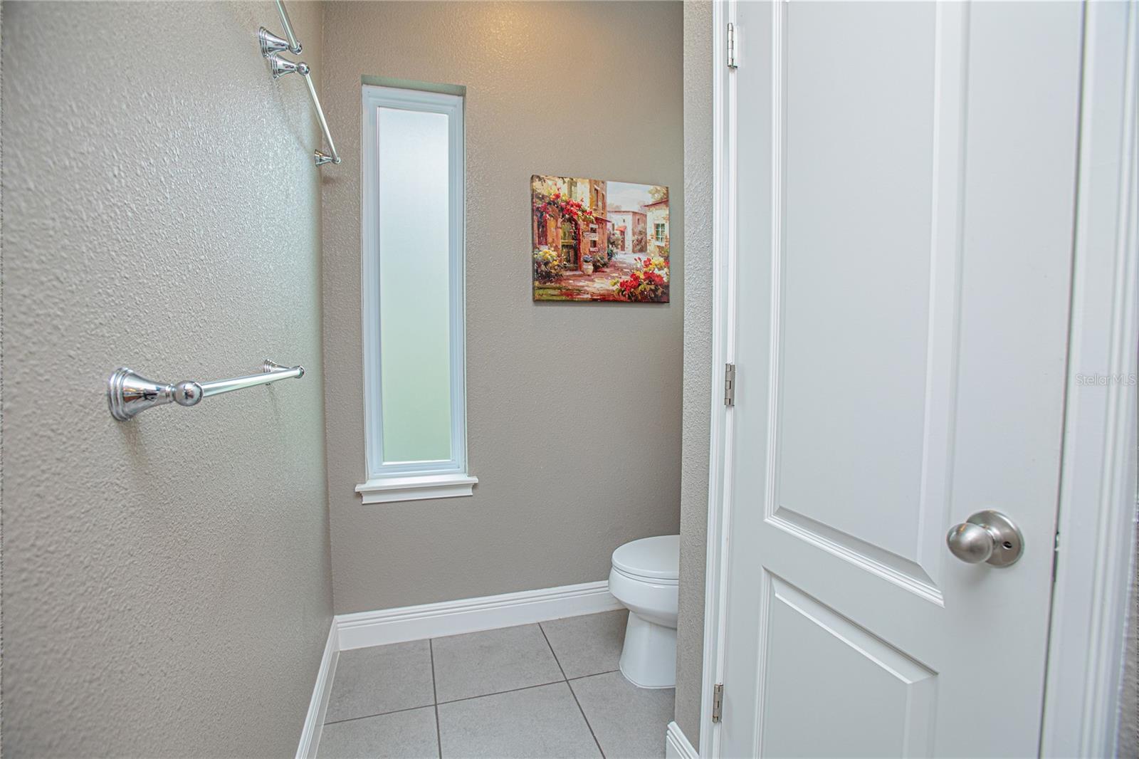 Image 17 of 30 For 8115 Upper Perse Circle