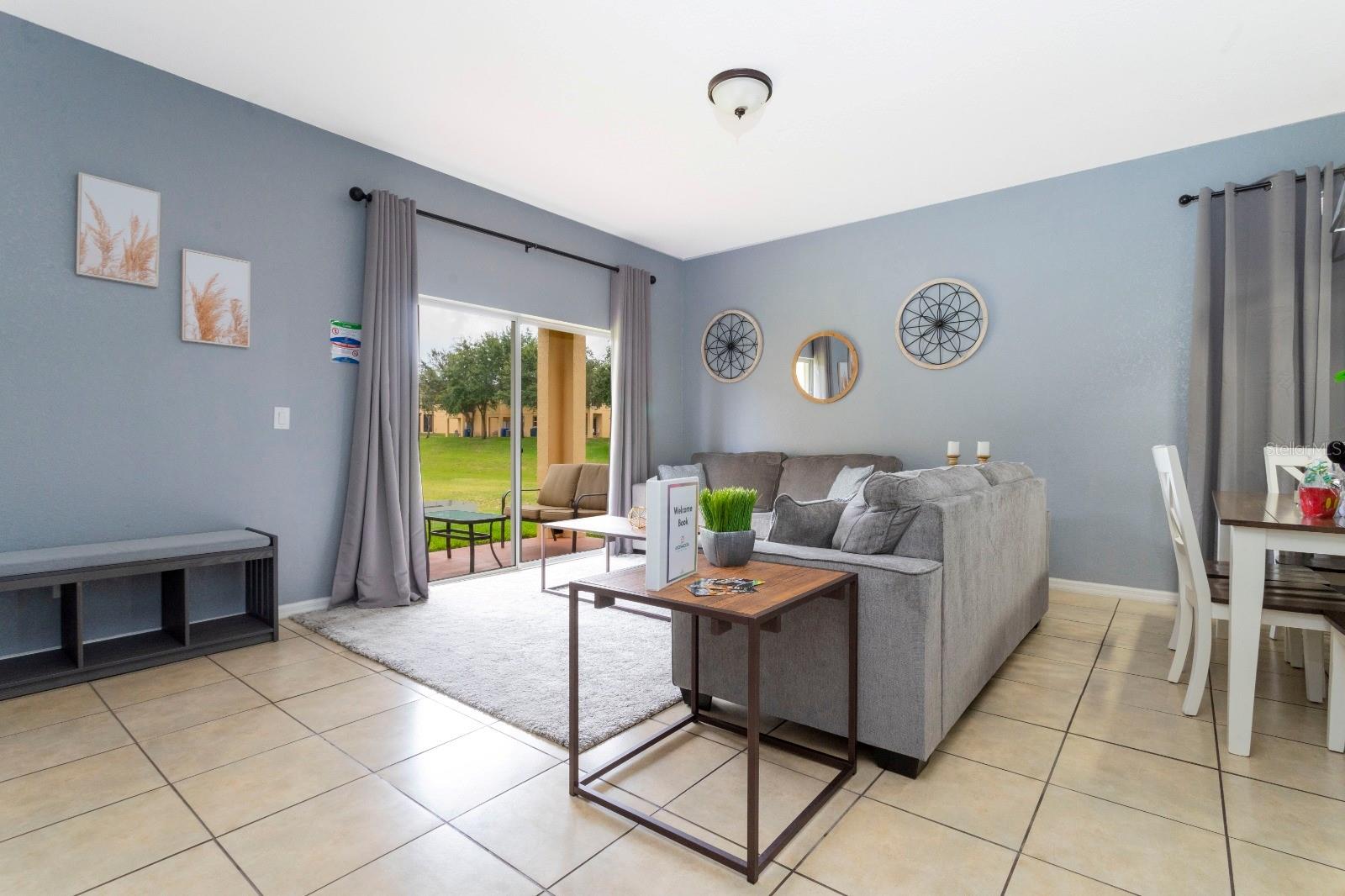 Image 11 of 89 For 206 Bergamo Drive