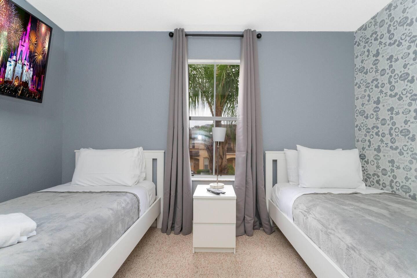 Image 49 of 89 For 206 Bergamo Drive