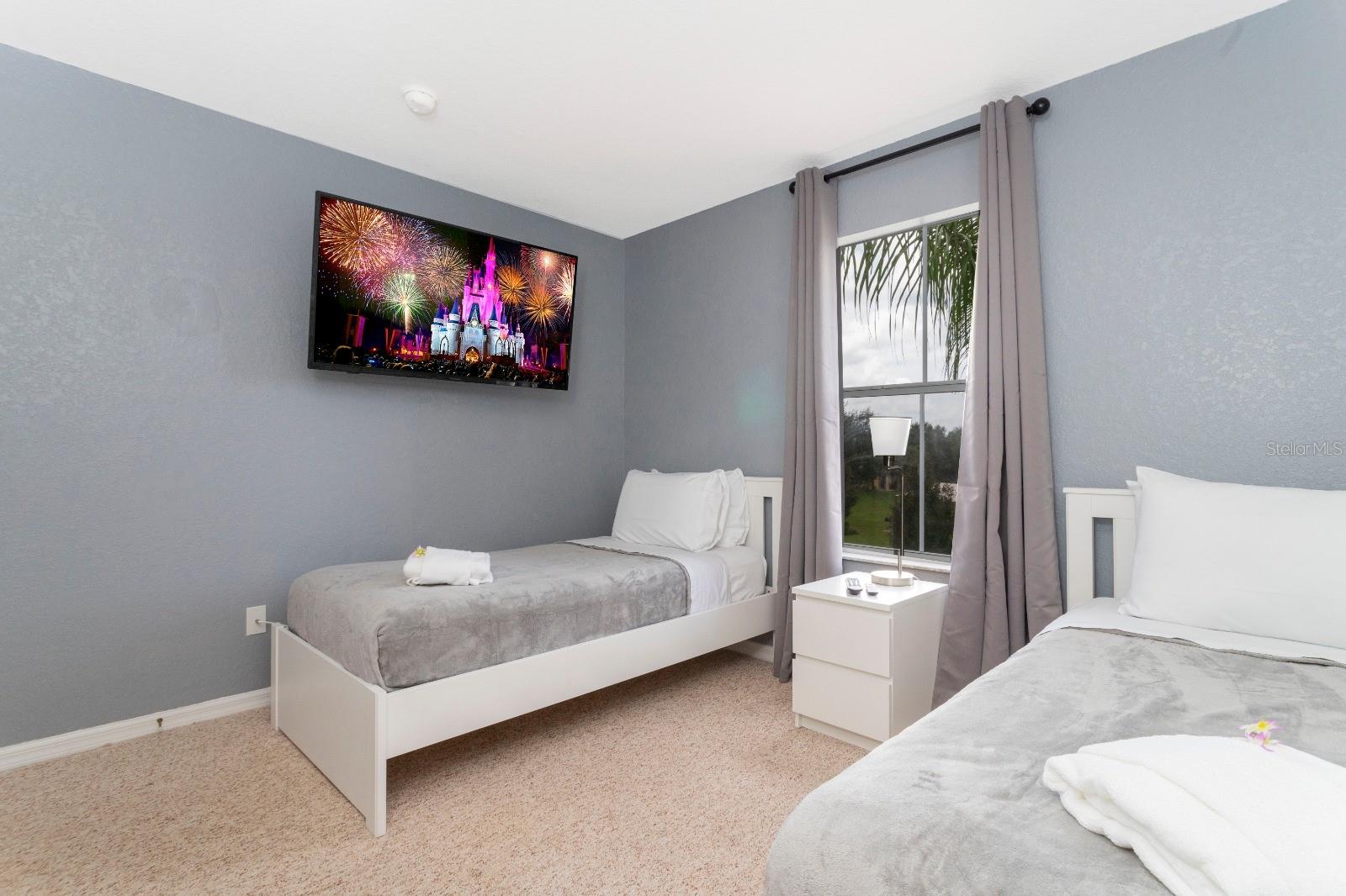 Image 60 of 89 For 206 Bergamo Drive