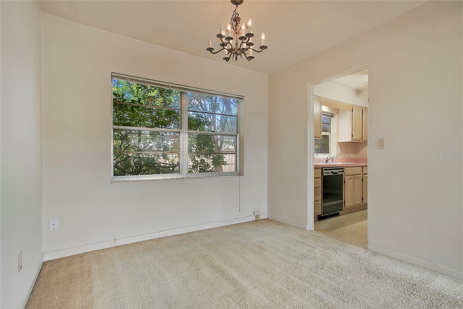 Image 10 of 38 For 633 Lander Road