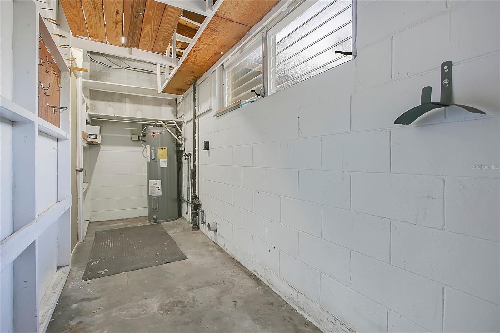 Image 31 of 38 For 633 Lander Road