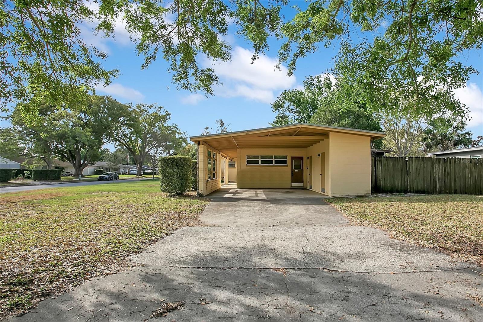 Image 4 of 38 For 633 Lander Road