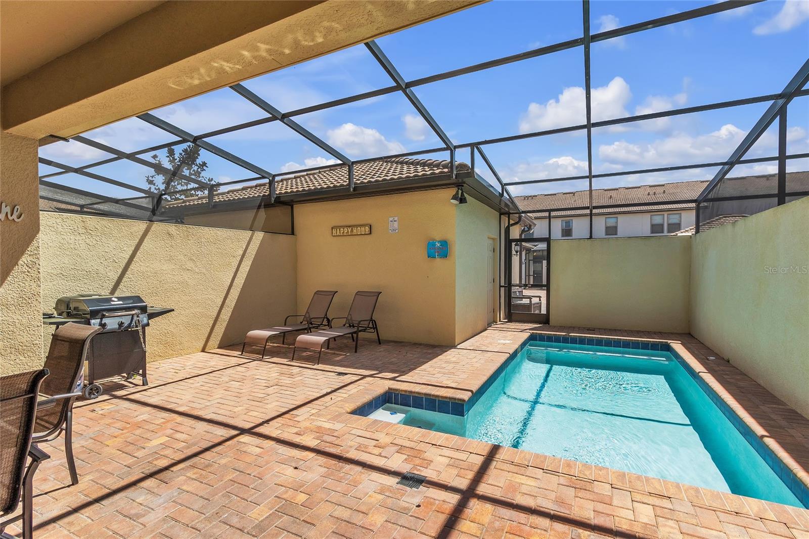 Image 14 of 36 For 9051 Rhodes Street