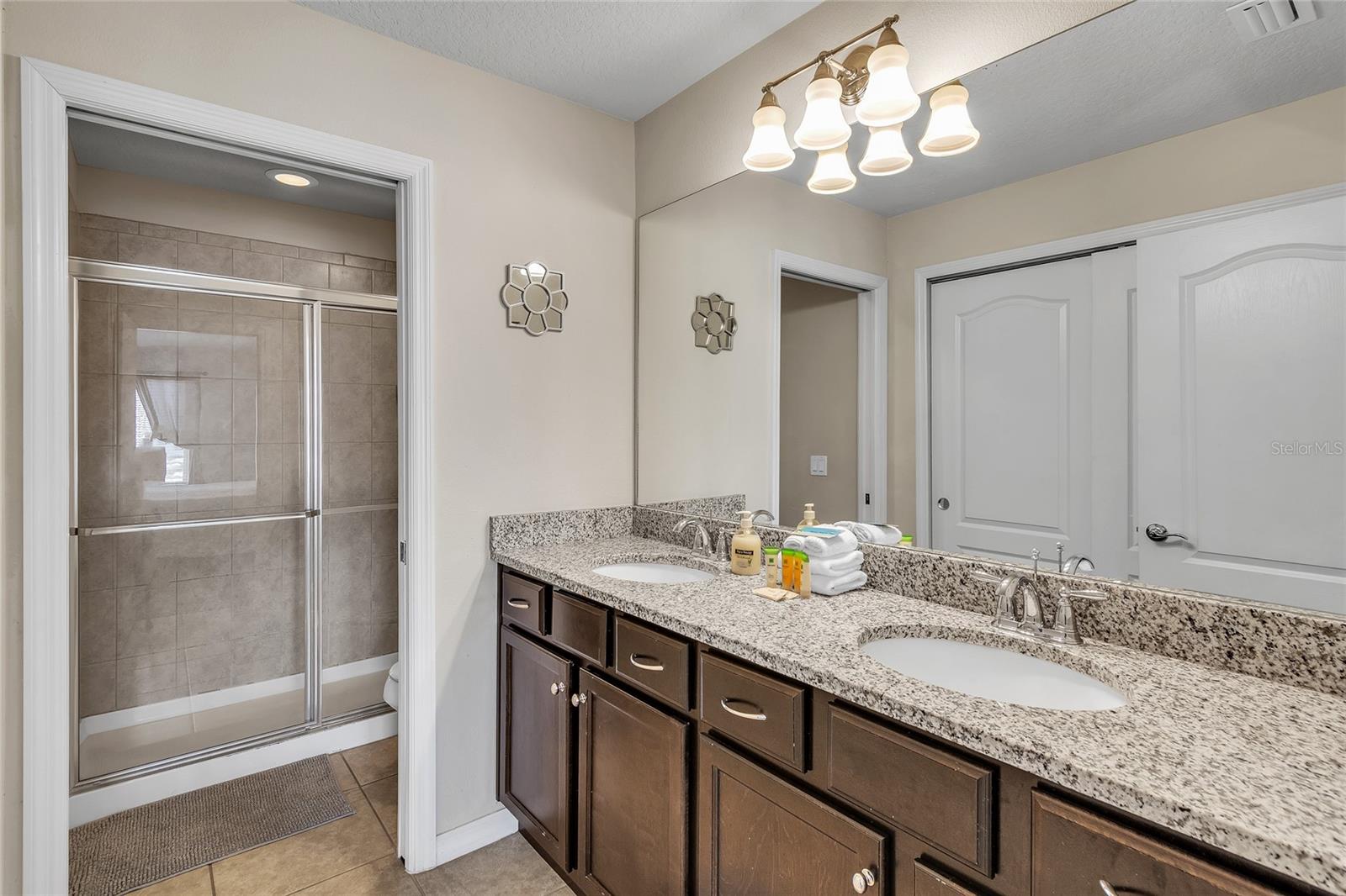 Image 21 of 36 For 9051 Rhodes Street