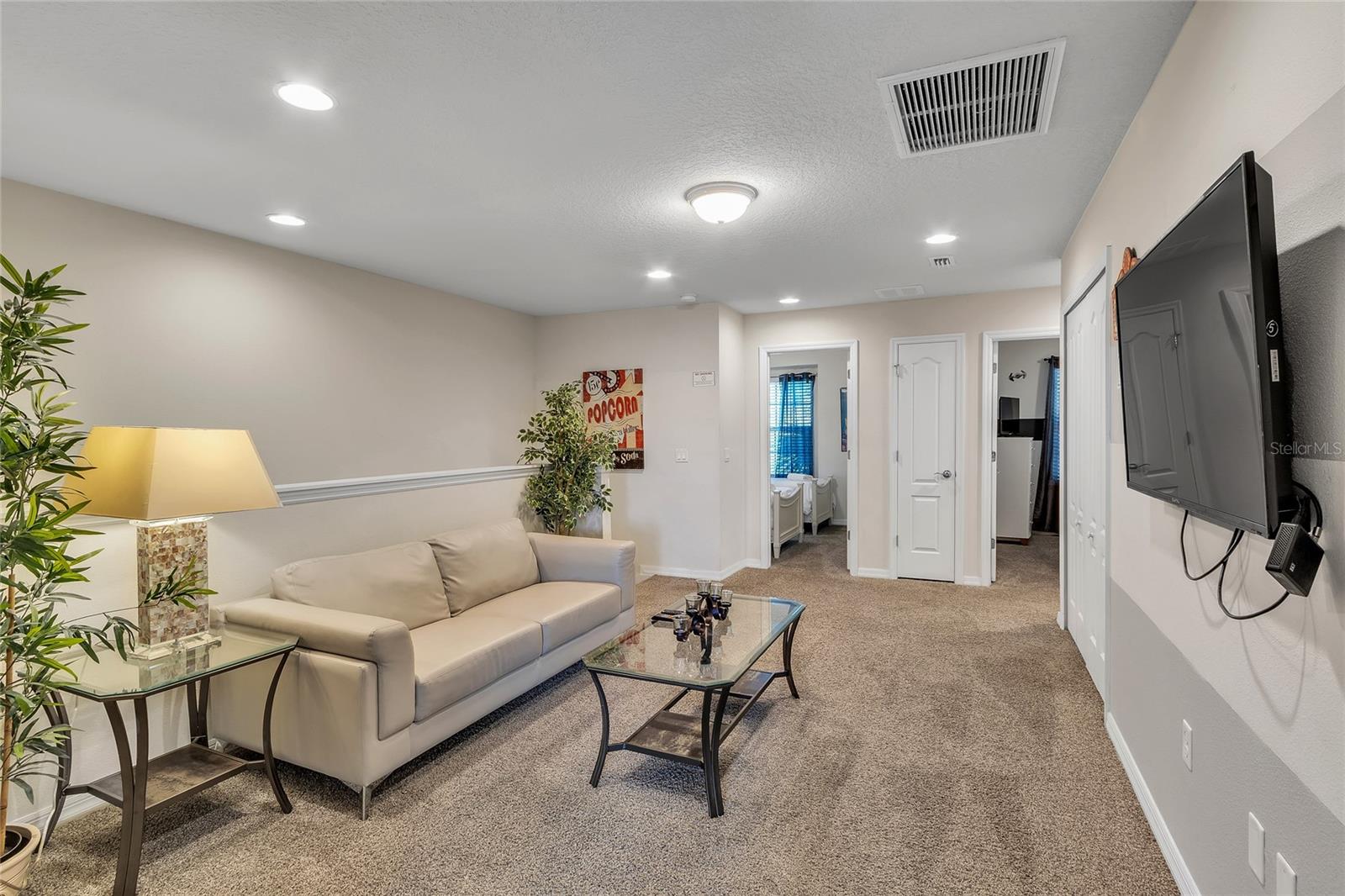 Image 22 of 36 For 9051 Rhodes Street