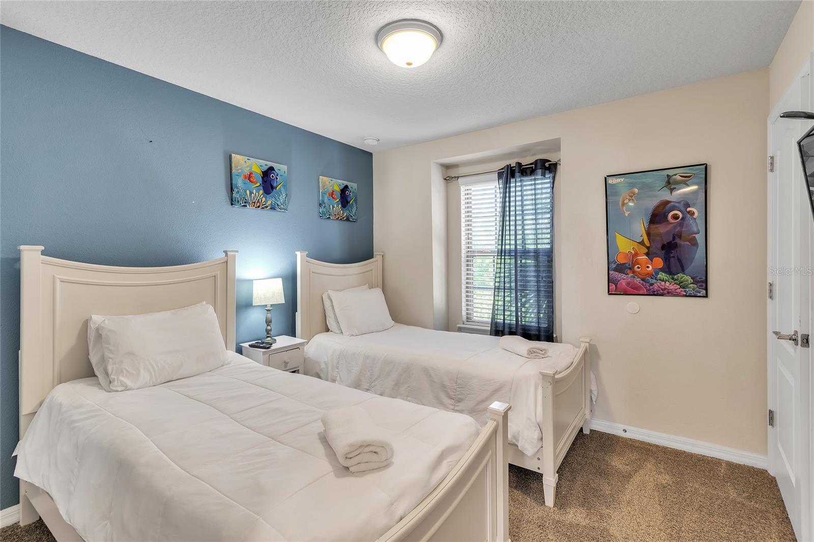 Image 26 of 36 For 9051 Rhodes Street