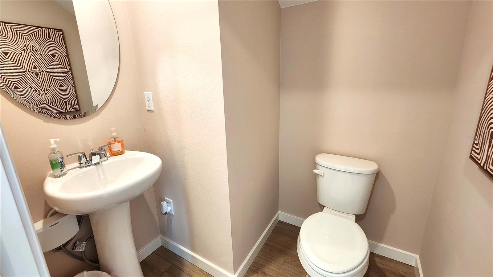 Image 7 of 17 For 555 Remick Street