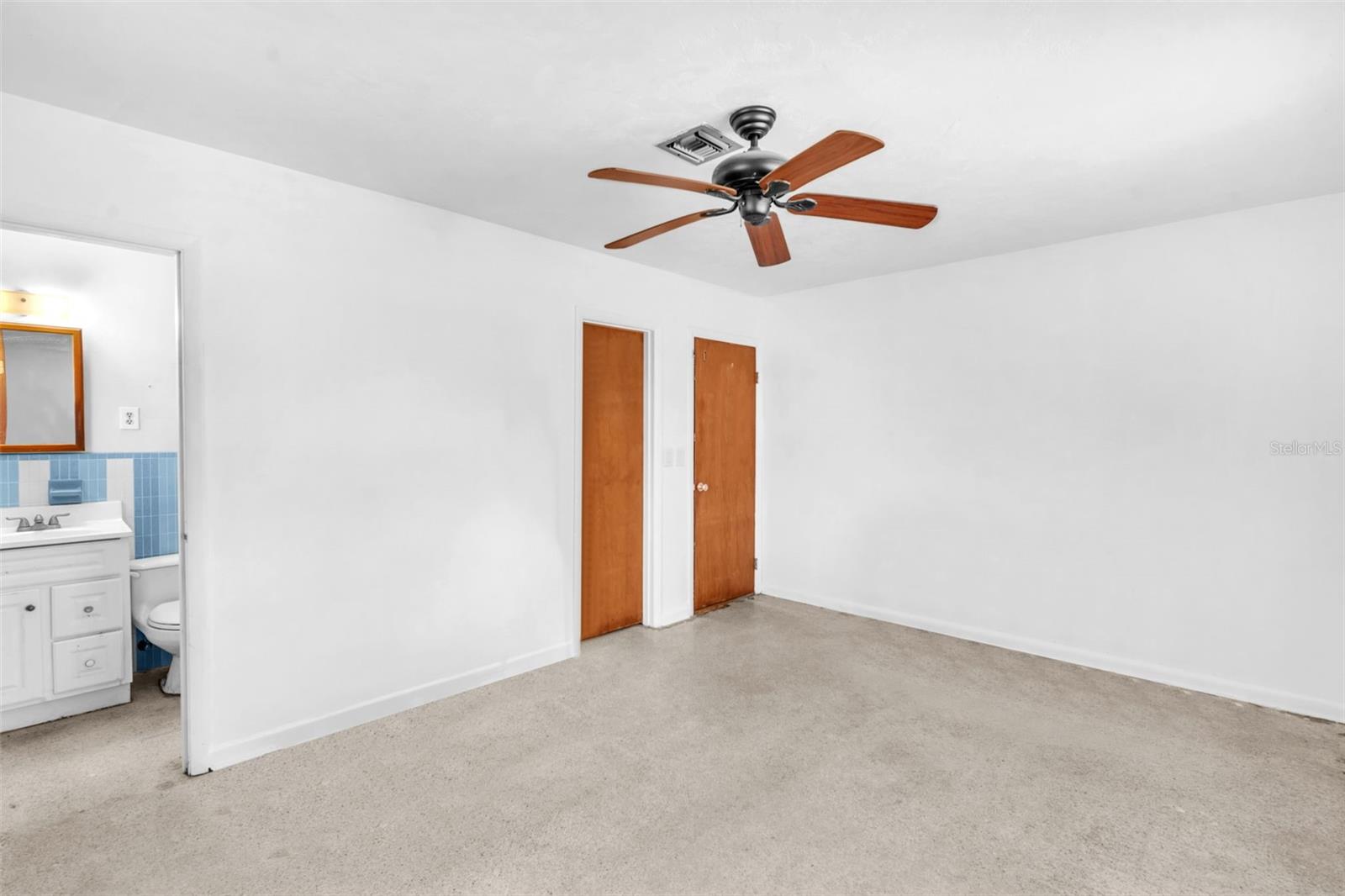 Image 16 of 28 For 410 71st Avenue