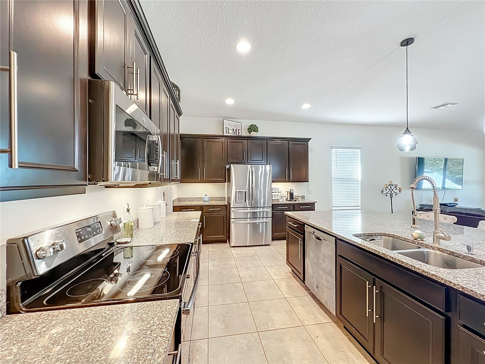 Image 22 of 90 For 4791 Riverwalk Drive