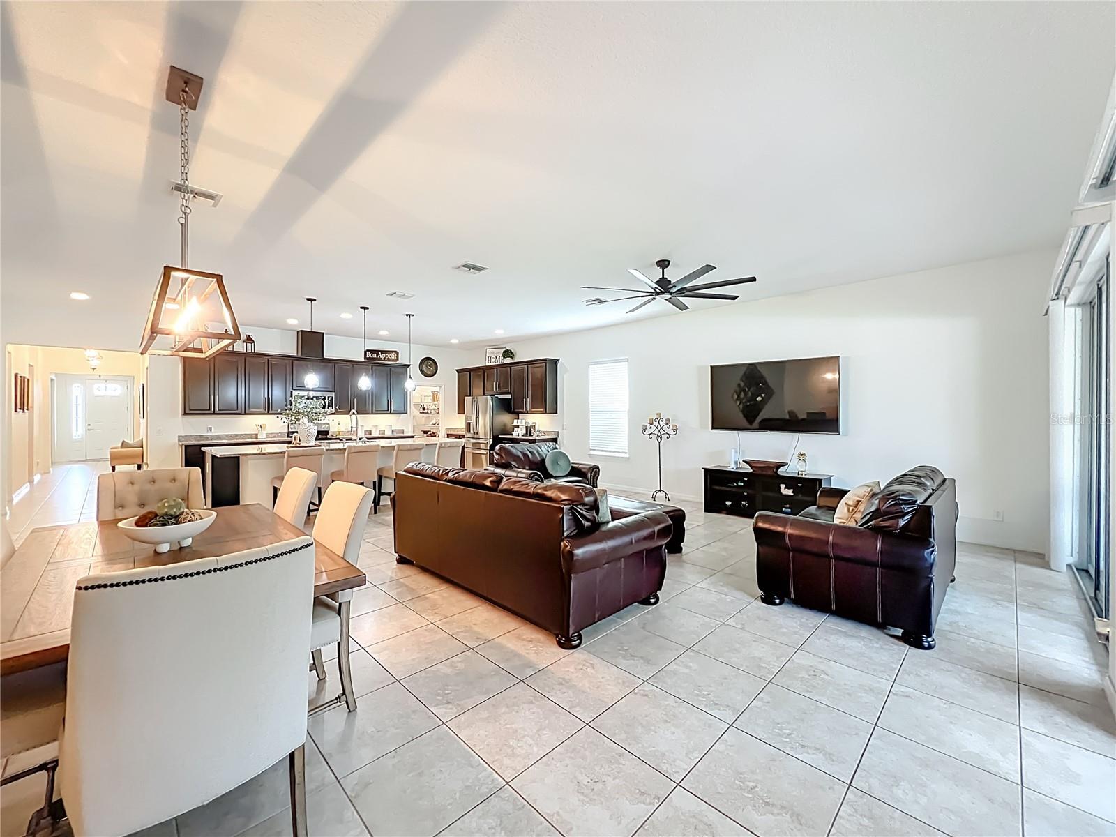 Image 35 of 90 For 4791 Riverwalk Drive