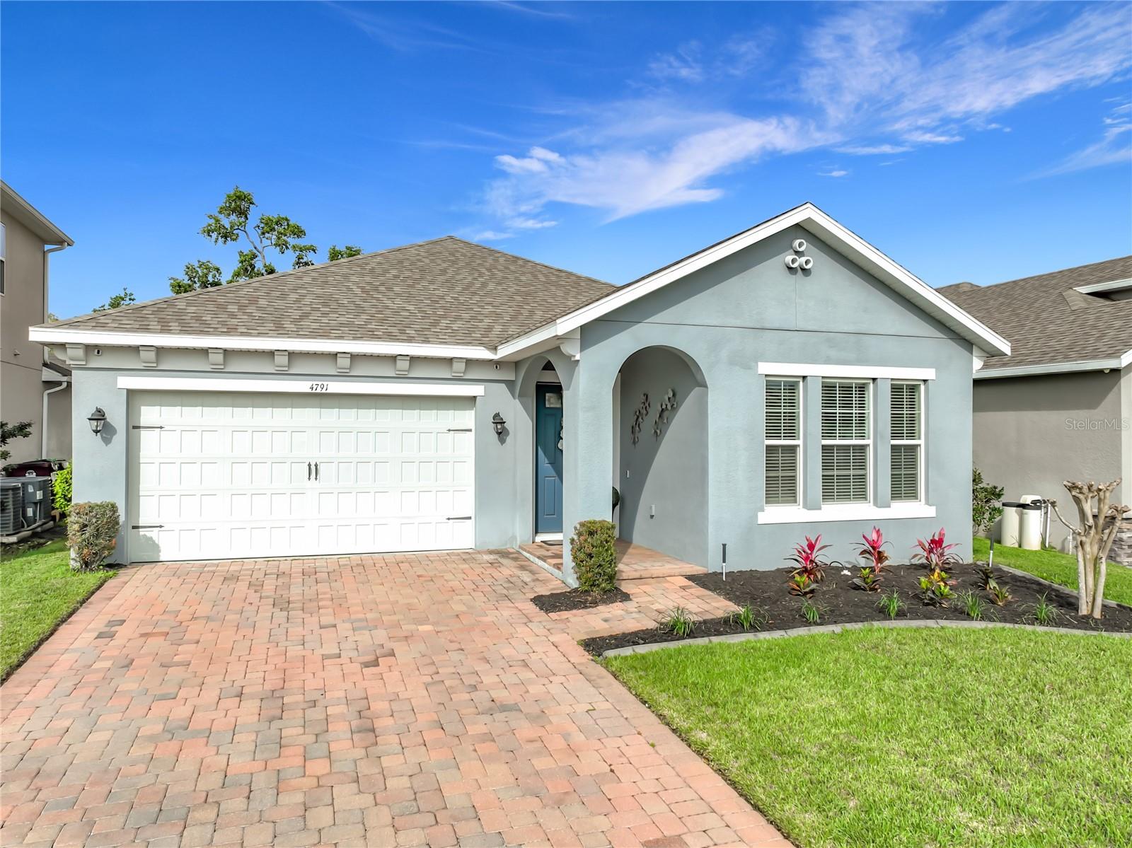 Image 4 of 90 For 4791 Riverwalk Drive